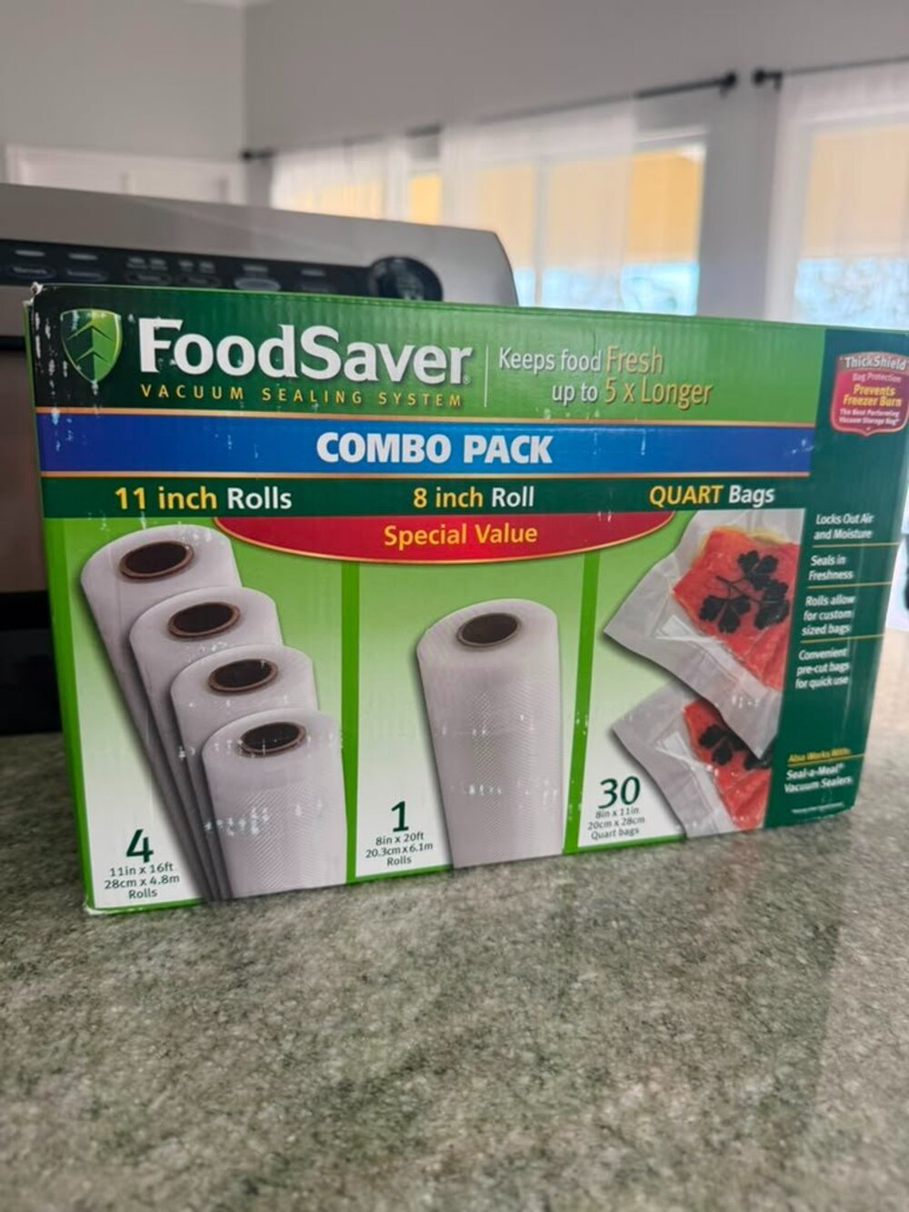 FoodSaver V3825 Vacuum Sealer + NEW Unopened FoodSaver Bags Bundle - Picture 6 of 7